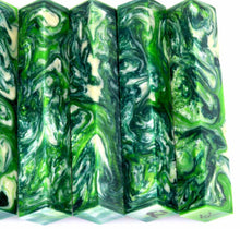 Carica l'immagine nel visualizzatore di Gallery, Pen Blank Blocchetti in resina per la creazione di portamulinelli