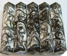 Carica l'immagine nel visualizzatore di Gallery, Pen Blank Blocchetti in resina per la creazione di portamulinelli