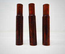 Carica l'immagine nel visualizzatore di Gallery, Spaziatore Artigianale in legno