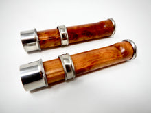 Carica l'immagine nel visualizzatore di Gallery, GB Custom - Porta mulinello NsSb in Nickel Silver slide band inserto radica di Tuya