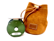 Carica l'immagine nel visualizzatore di Gallery, Iwana Classic Reel Wide Small Trout Moss Green Version