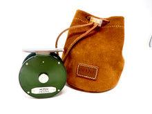 Carica l'immagine nel visualizzatore di Gallery, Iwana Classic Reel Trout Moss Green Version