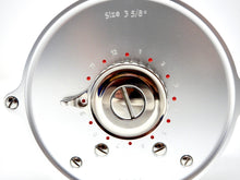 Carica l'immagine nel visualizzatore di Gallery, VR Design Spey Reel Salar Inconparabile Size 3 5/8" Clear Silver