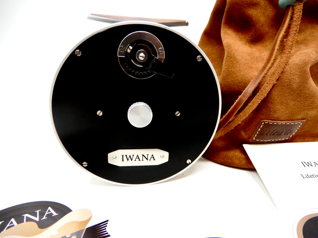 Iwana Retro Salmon Classic Reel 4